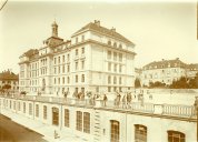 En 1903
